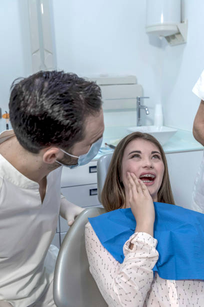 Best Emergency Wisdom Teeth Removal in Centreville, MI